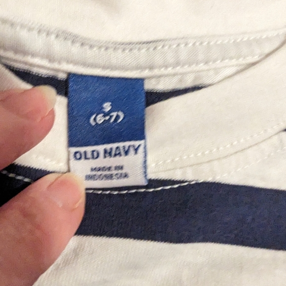 5/$20🩵 Old Navy Girl's Top - Picture 3 of 6